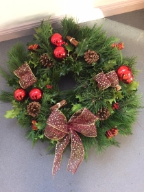 CHRISTMAS DOOR WREATH